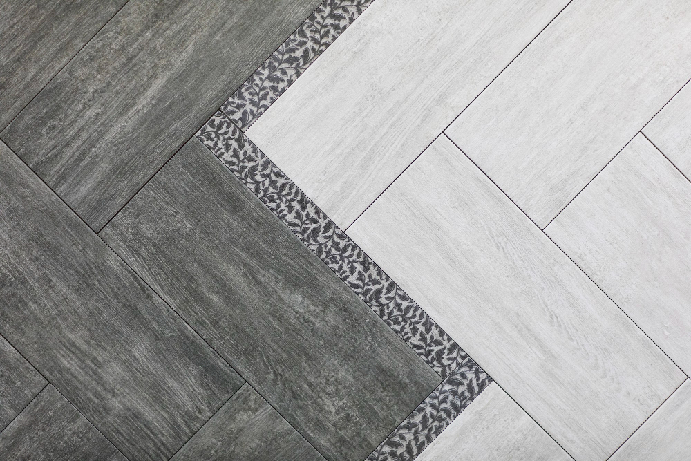 Découvrir les avantages du dalle PVC imitation carreau ciment