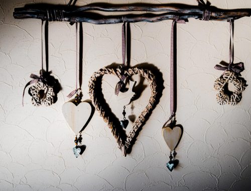 sublimer vos murs avec des décorations médiévales