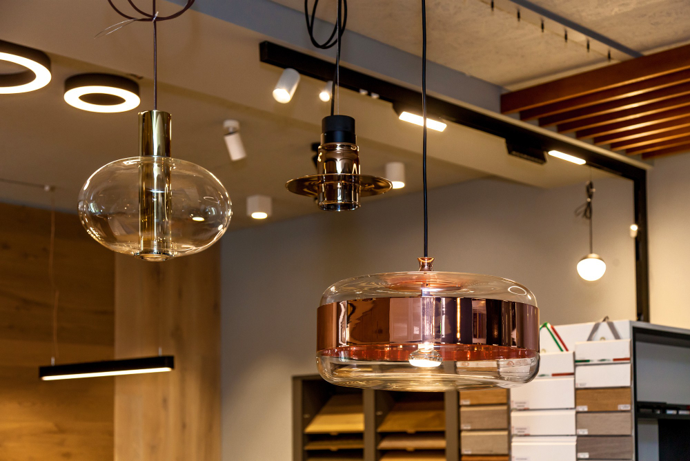 sélectionner le luminaire parfait et créer une ambiance chaleureuse dans votre salon.jpg