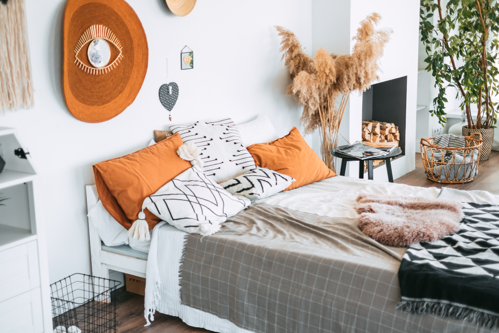 Décoration murale dans une chambre adulte pour un espace cosy